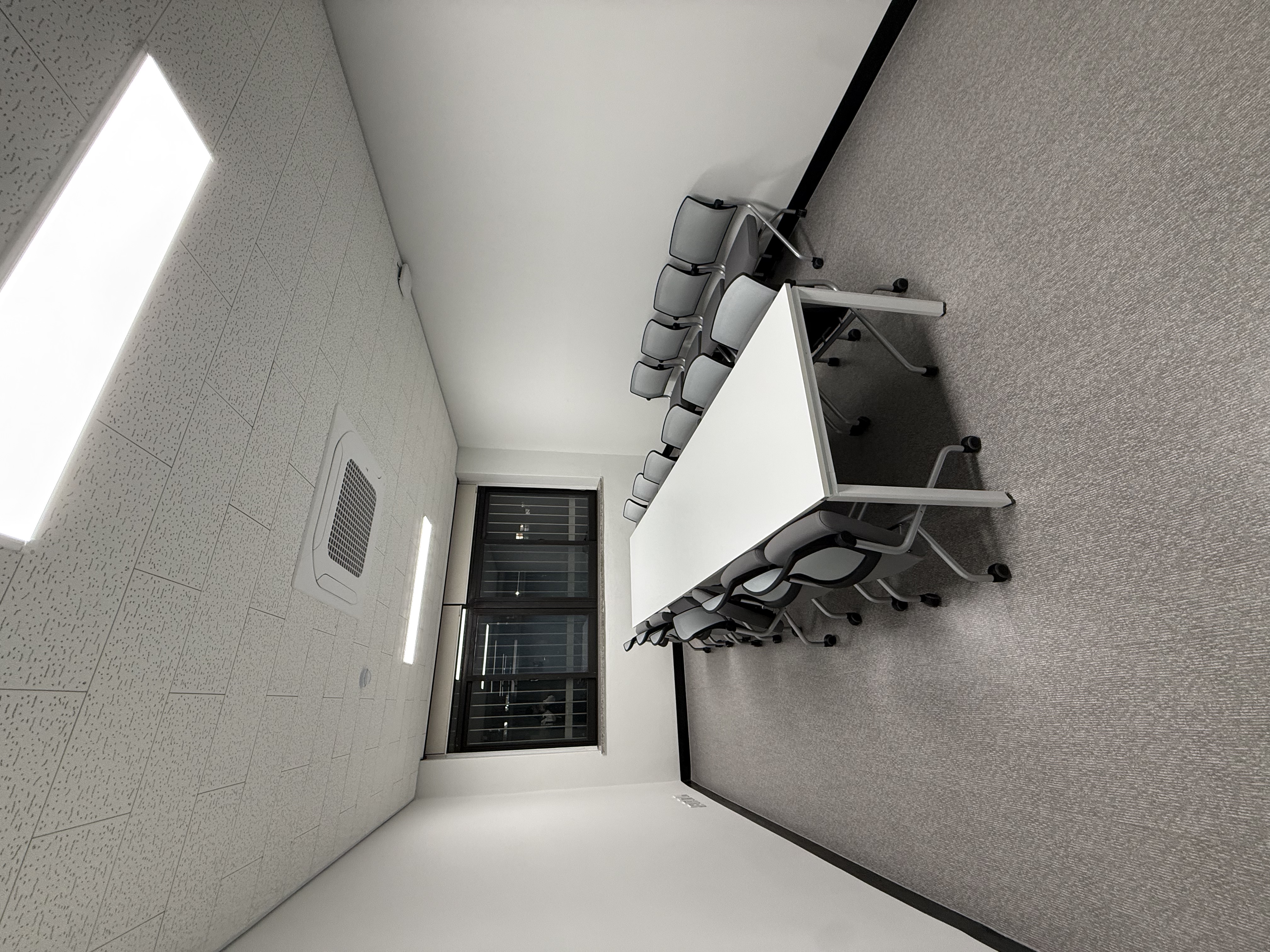 학생회관 Room 220